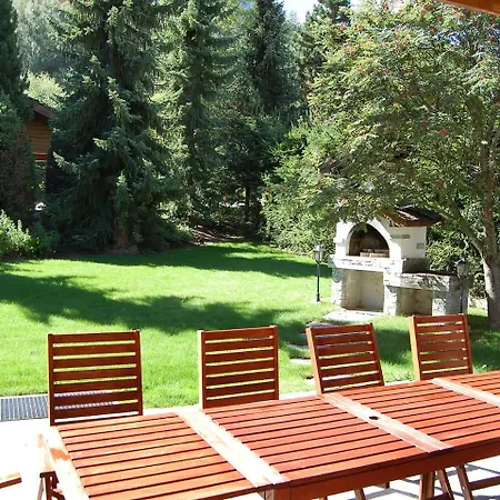 Chalet Les Ca¨dres 샬레 넨다즈